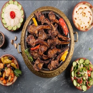  وجبة كباب و ريش بتلو