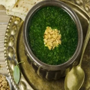  ملوخية بالفراخ